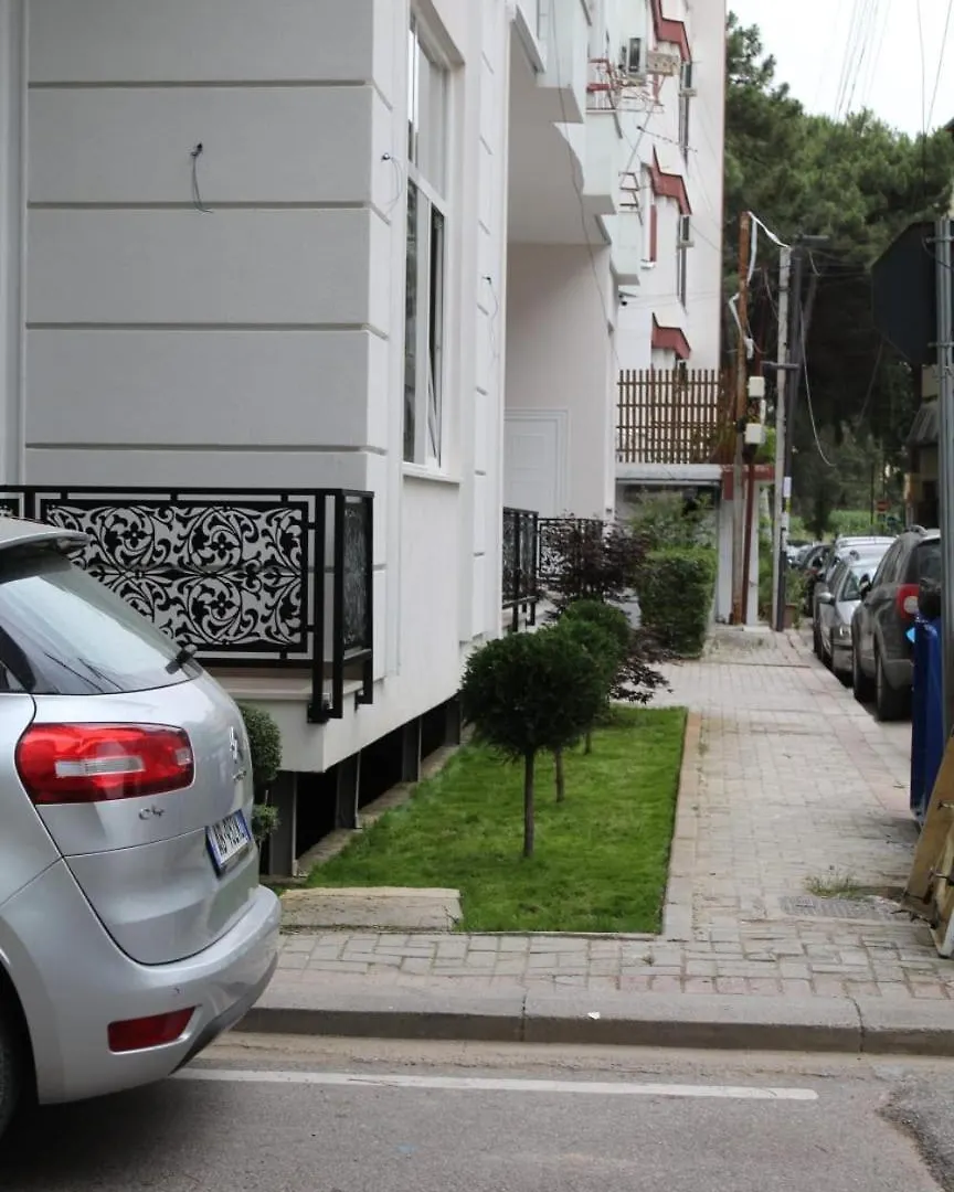 Jusra Apartment Durres